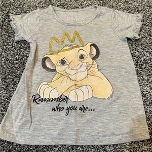 Lion King girls grey short sleeve size 5T